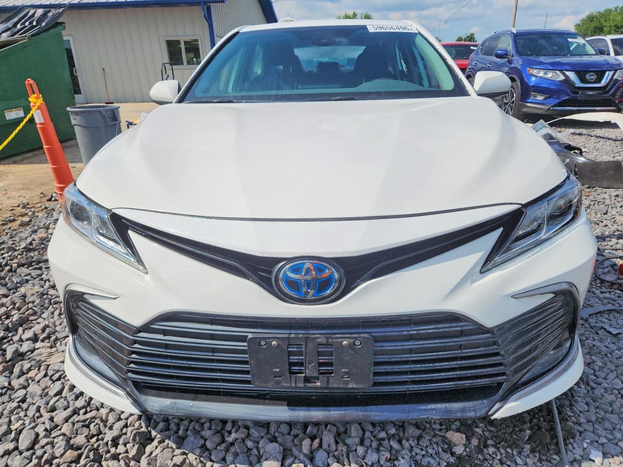 2022 Toyota Camry Le - Фото 5