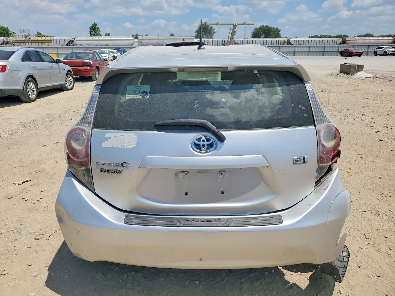 2013 Toyota Prius C Two - Фото 6