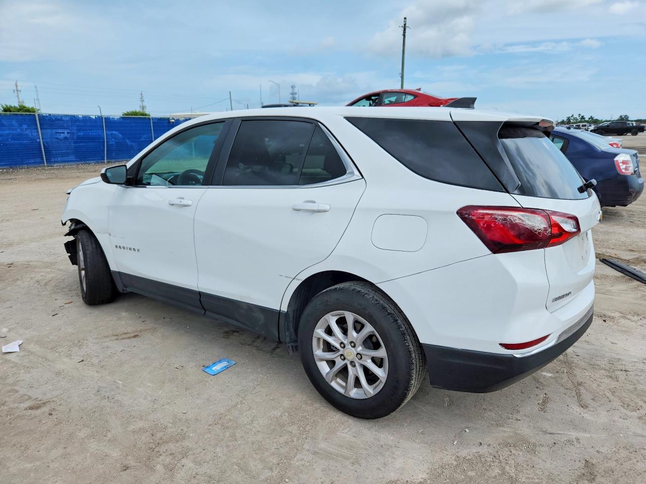 2021 Chevrolet Equinox Lt - Фото 2