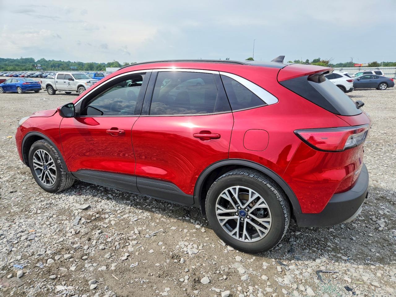 2020 Ford Escape Sel - Image 2