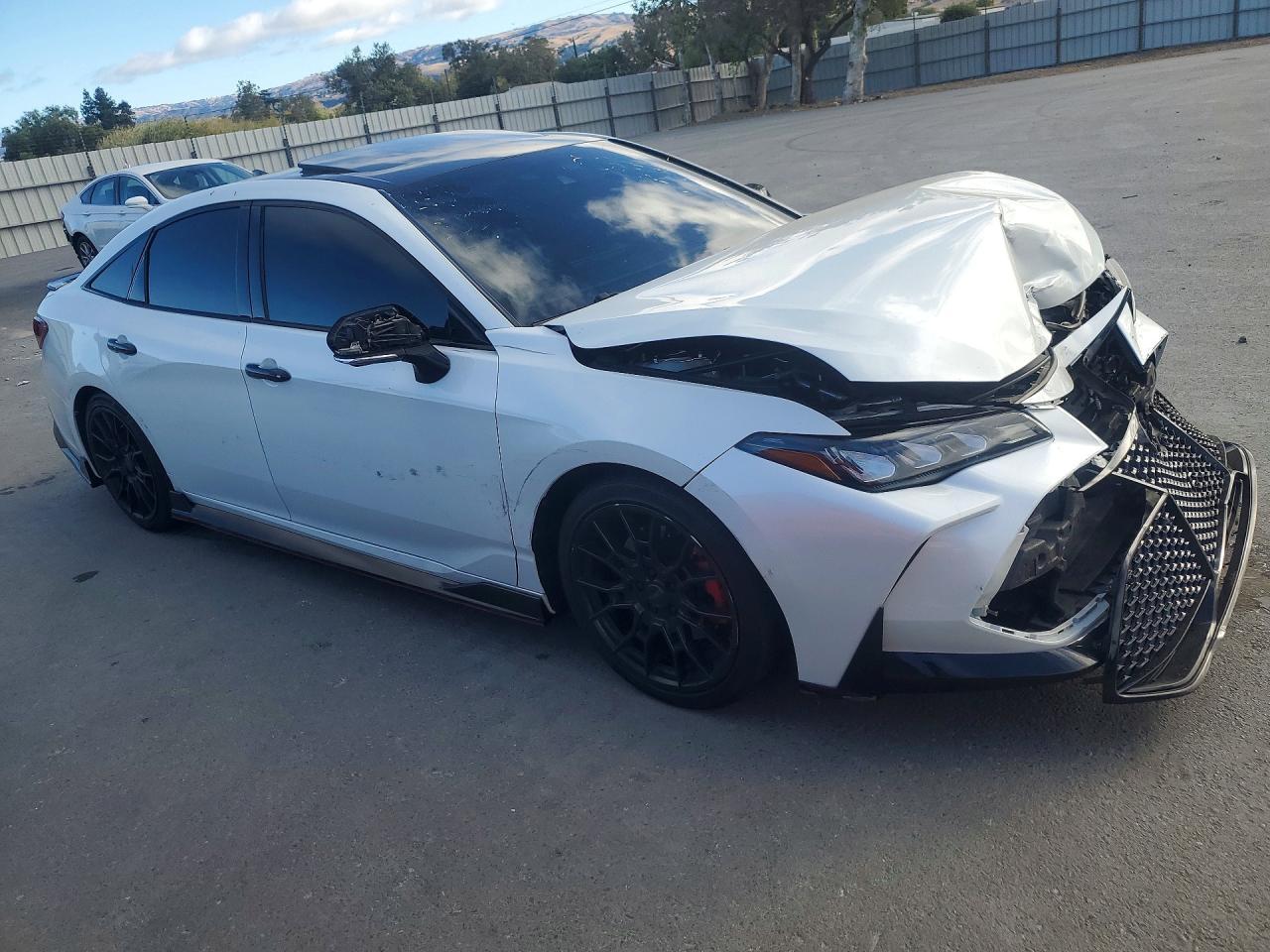2021 Toyota Avalon Trd - Image 4
