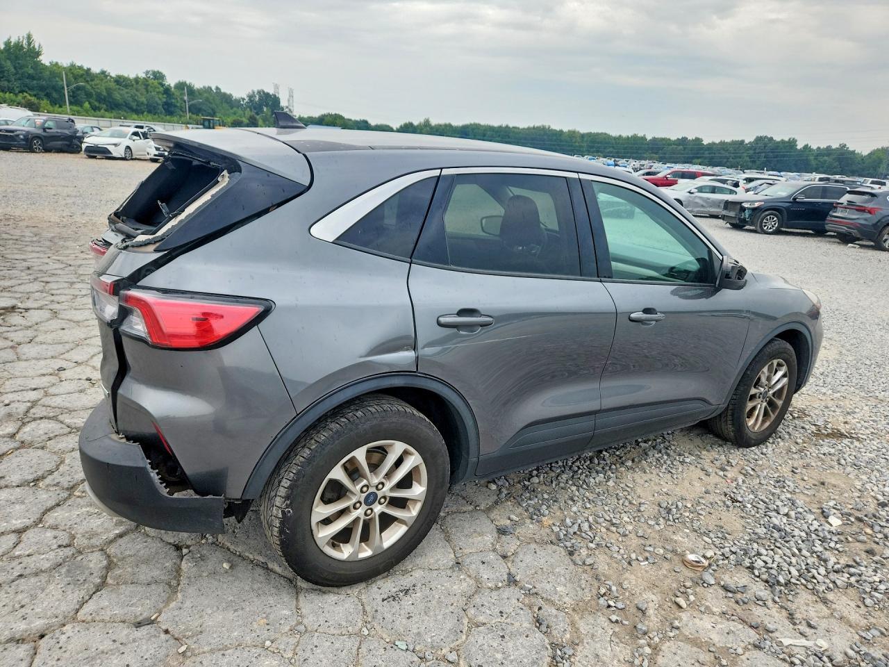 2022 Ford Escape Se - Фото 3