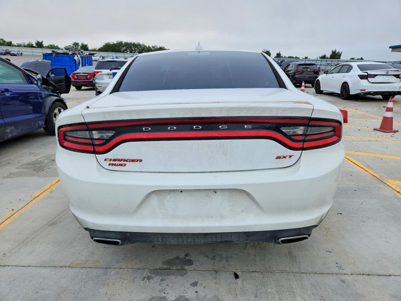 2016 Dodge Charger Sxt - Фото 6