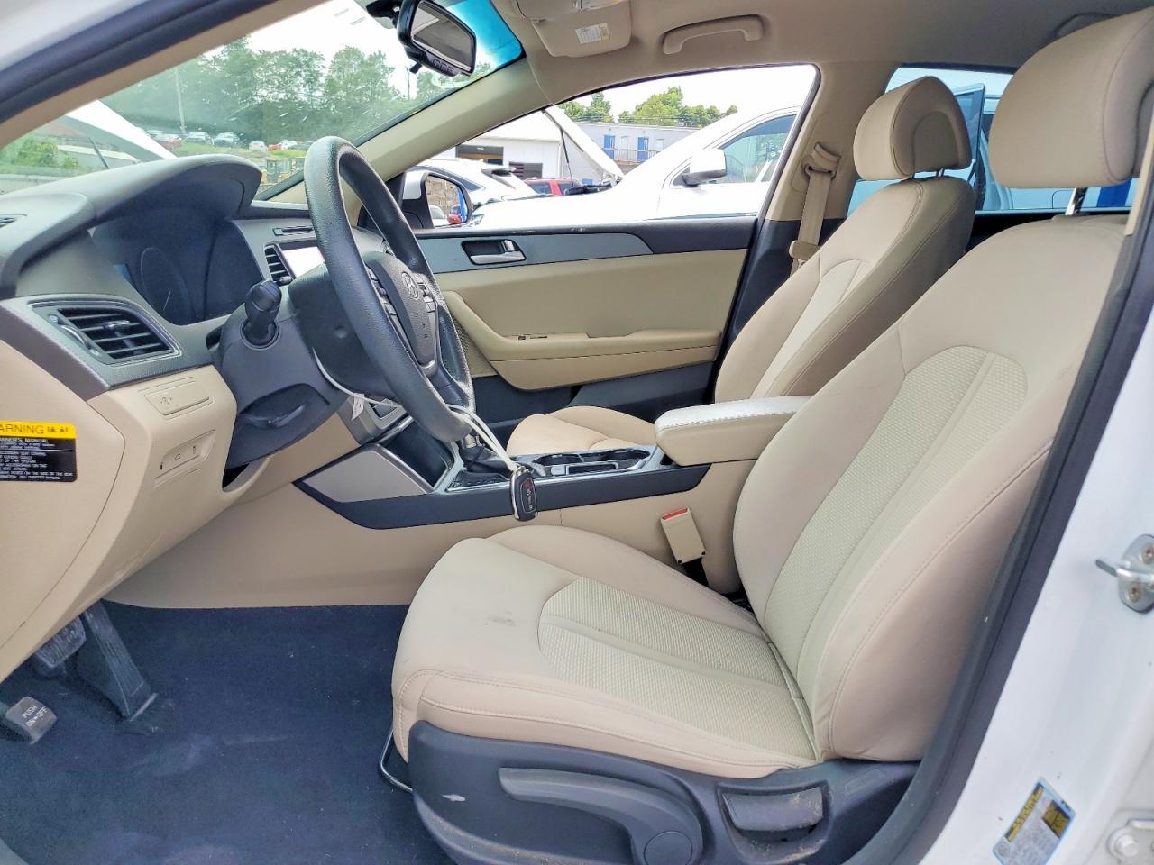 2017 Hyundai Sonata Se - Image 7