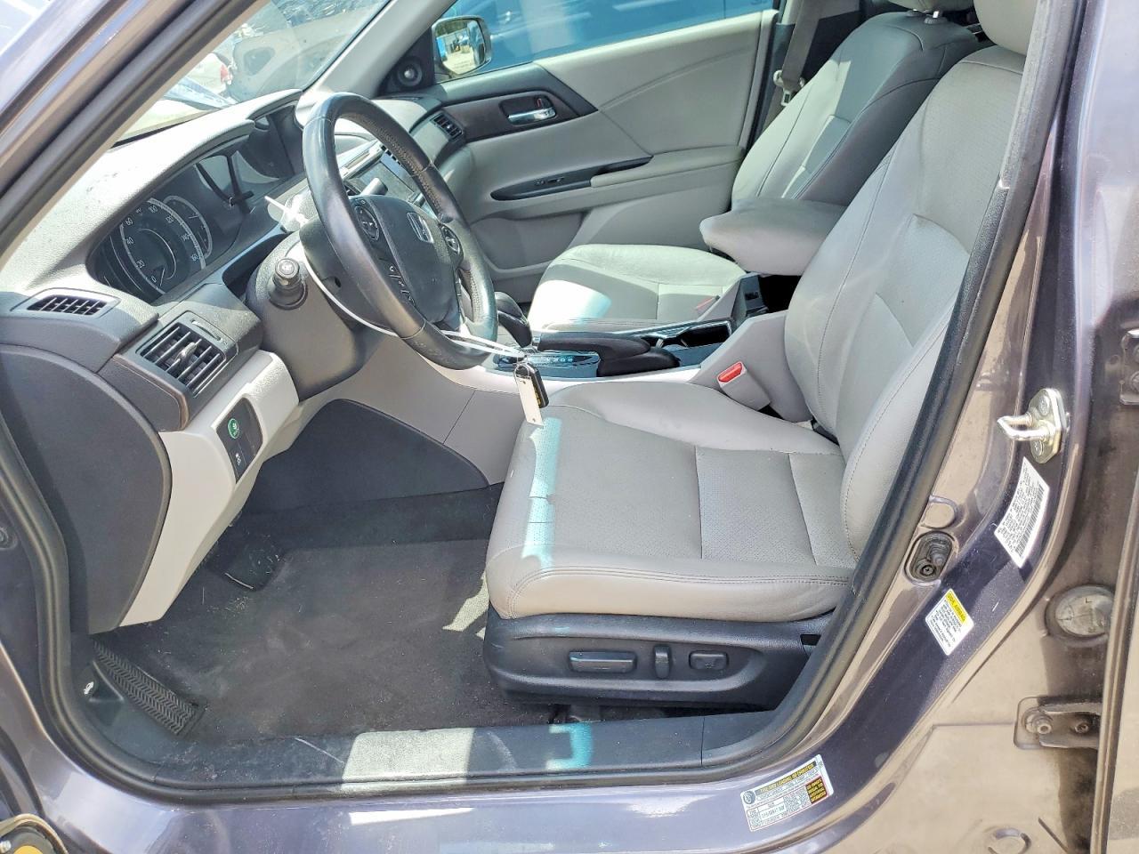 2015 Honda Accord Touring - Фото 7