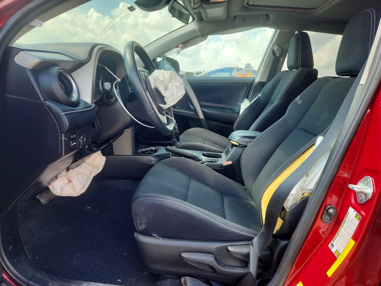 2018 Toyota Rav4 Xle - Image 7