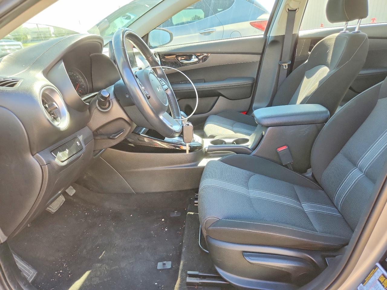 2023 Kia Forte Ex - Фото 7
