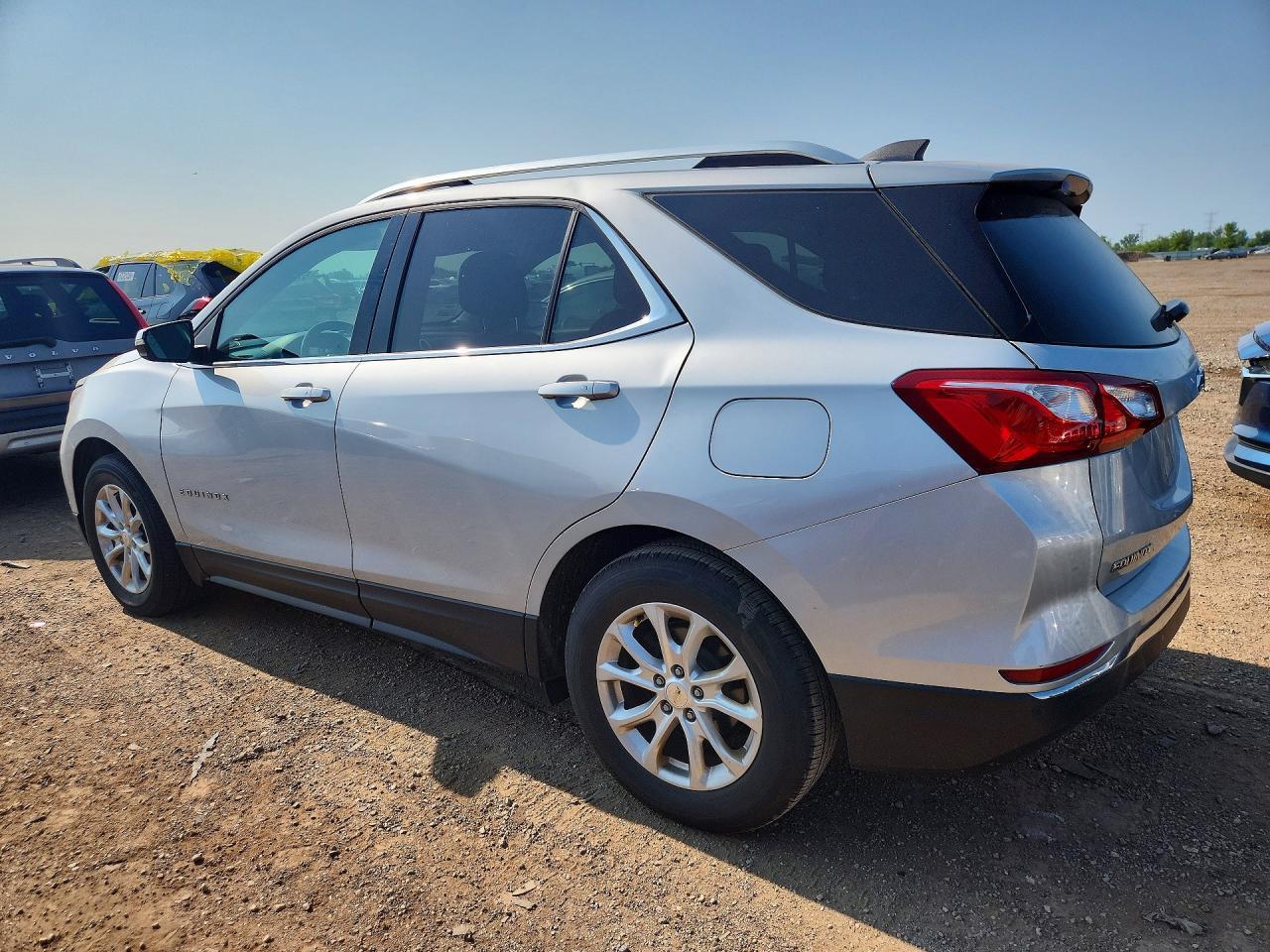 2018 Chevrolet Equinox Lt - Фото 2