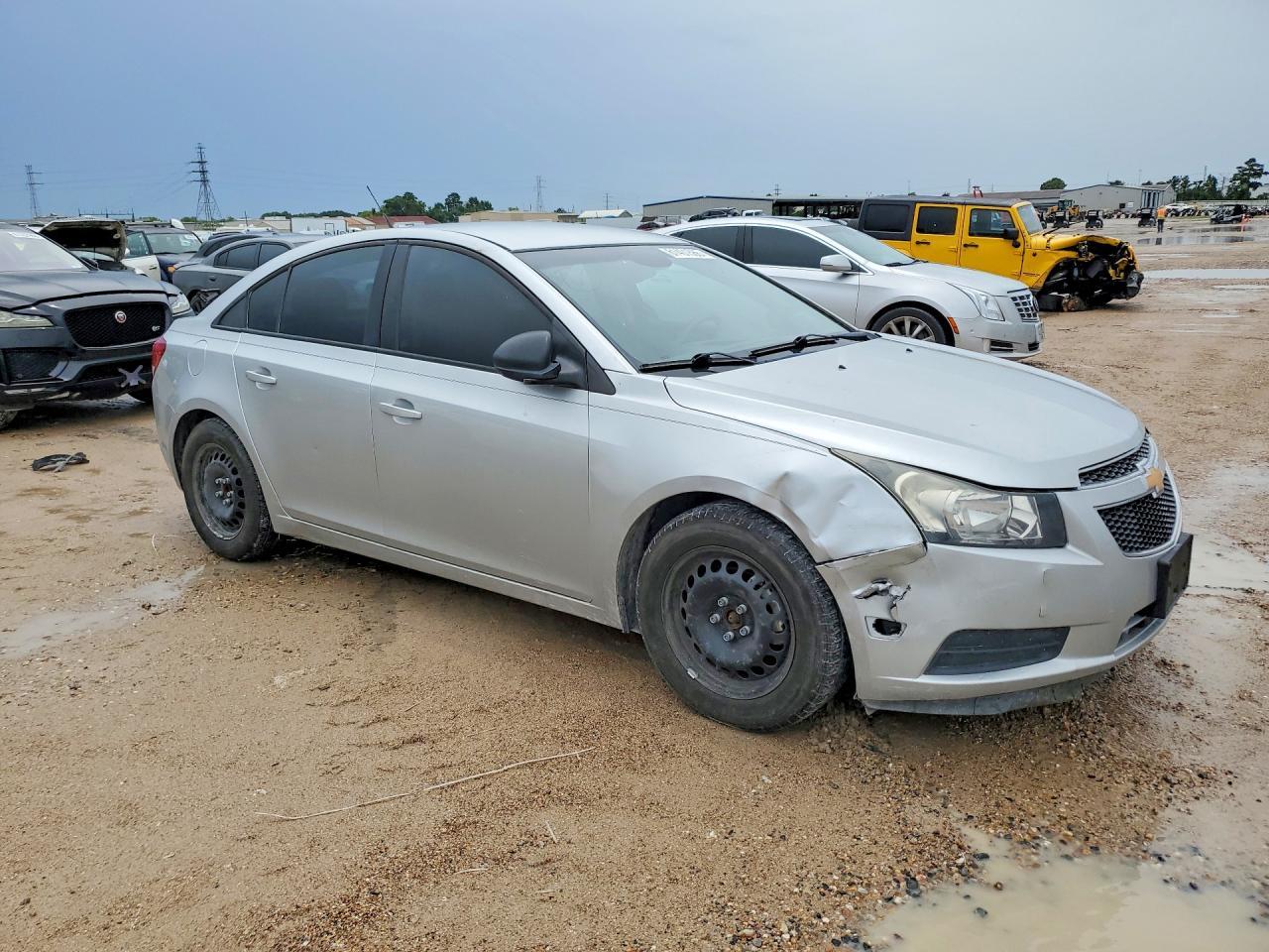 2014 Chevrolet Cruze Ls - Фото 4