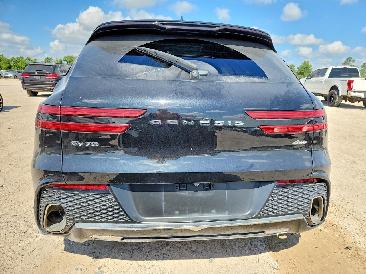 2023 Genesis Gv70 2.5T Standard - Image 6