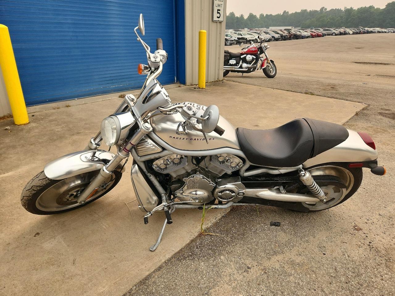 2002 Harley-Davidson Vrsca - Фото 3
