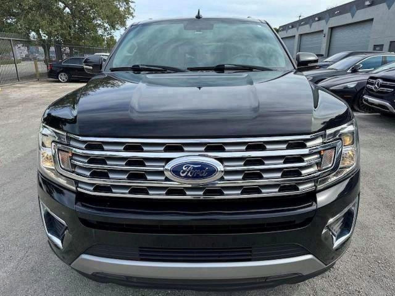 2019 Ford Expedition Max Limited - Image 5