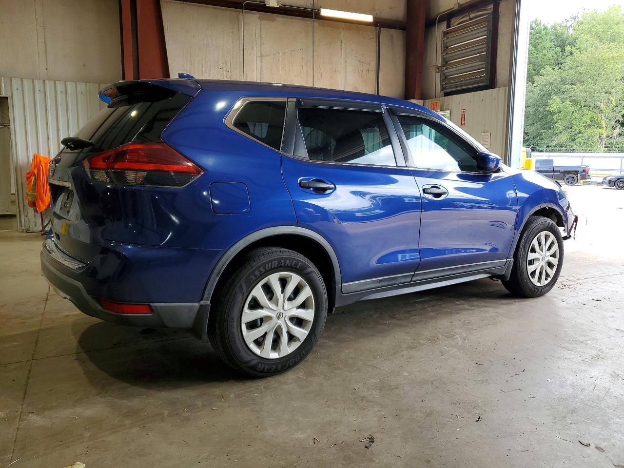 2018 Nissan Rogue S - Фото 3