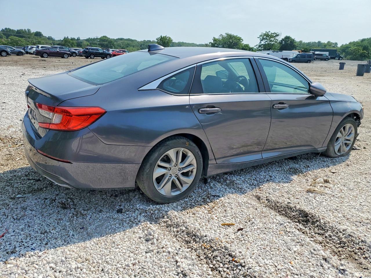 2020 Honda Accord Lx - Фото 3