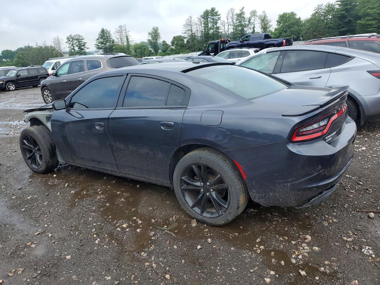 2016 Dodge Charger Se - Image 2