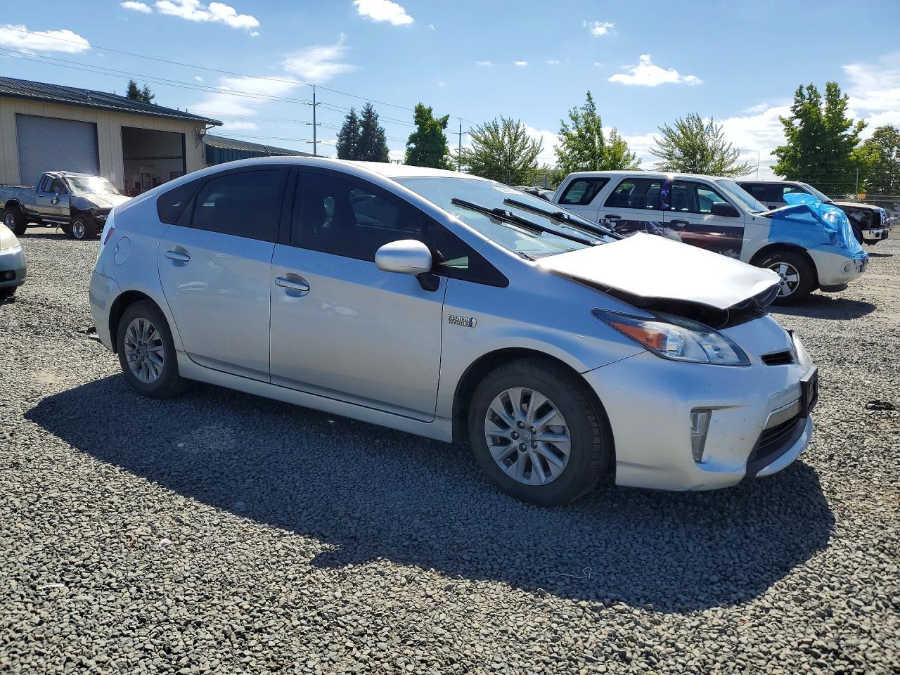 2012 Toyota Prius Plug-In Hybrid Base - Фото 4
