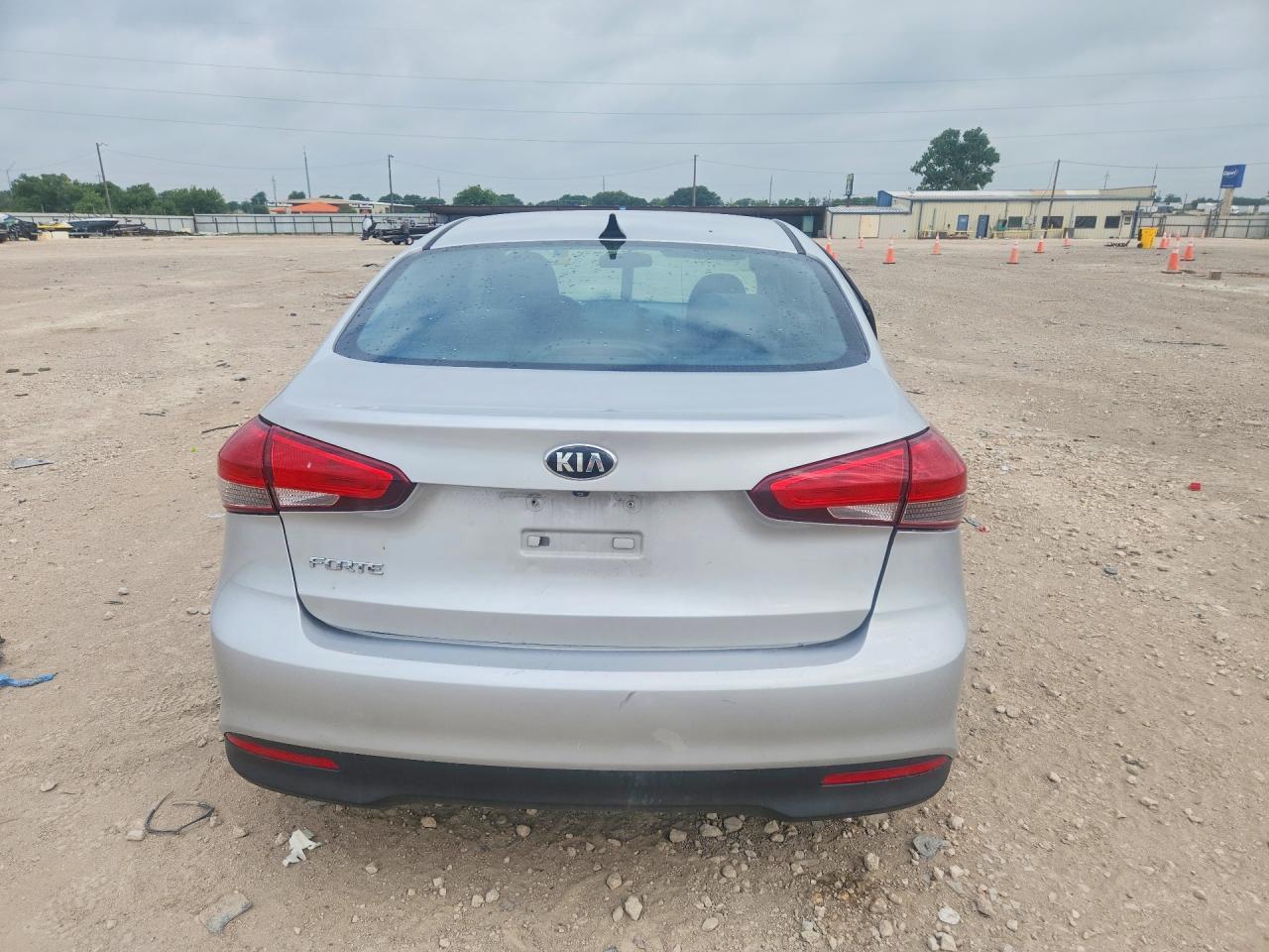 2017 Kia Forte Lx - Фото 6