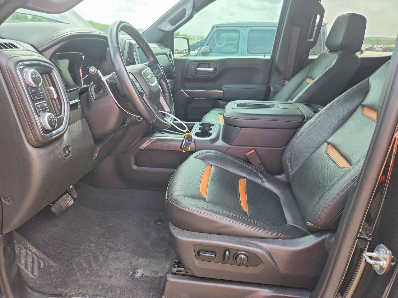 2020 GMC Sierra K1500 At4 - Фото 7