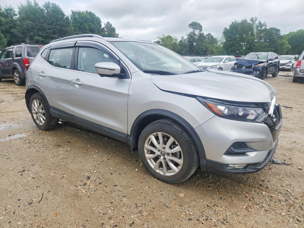 2021 Nissan Rogue Sport Sv - Фото 4