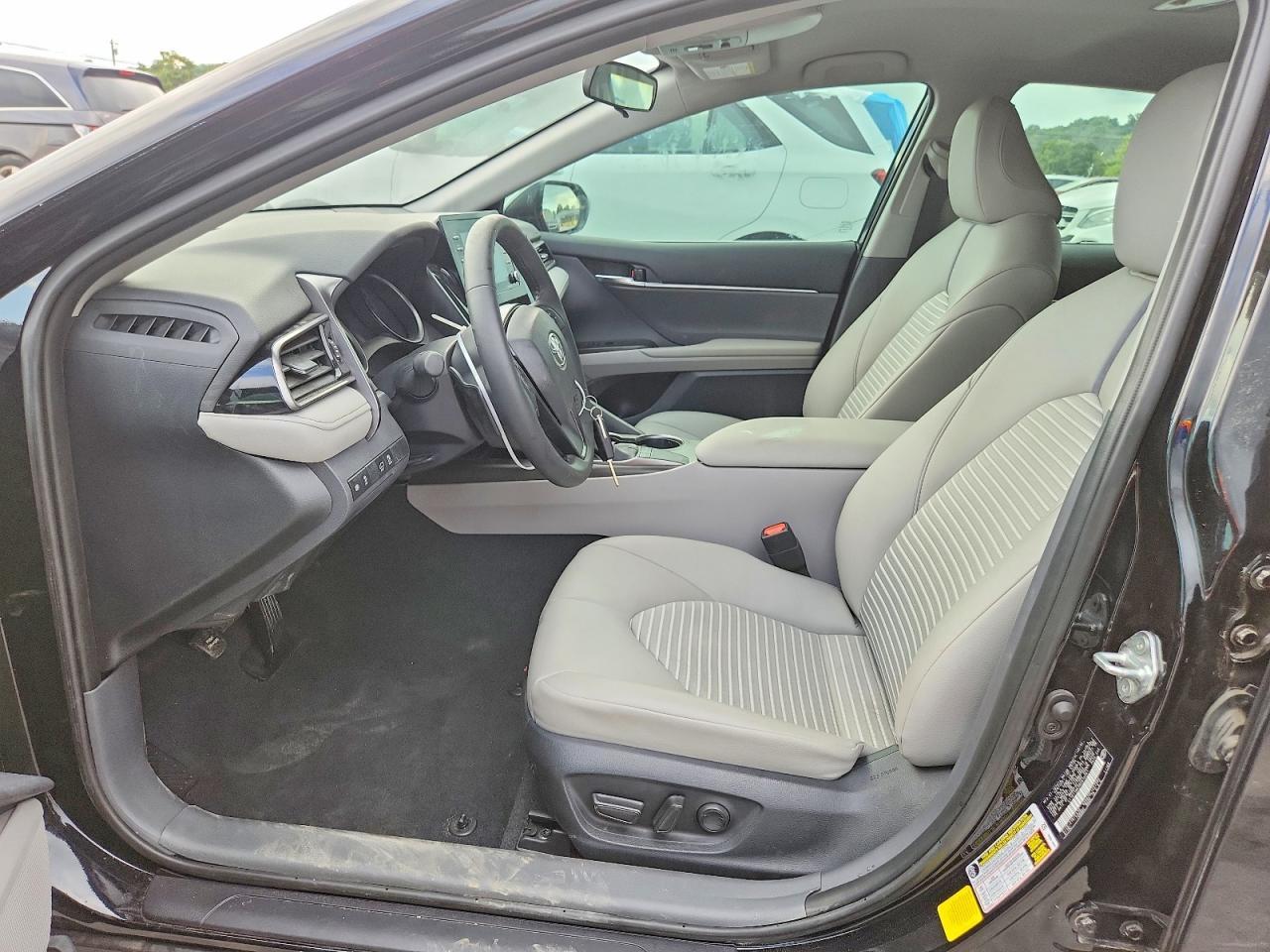 2024 Toyota Camry Se - Фото 7