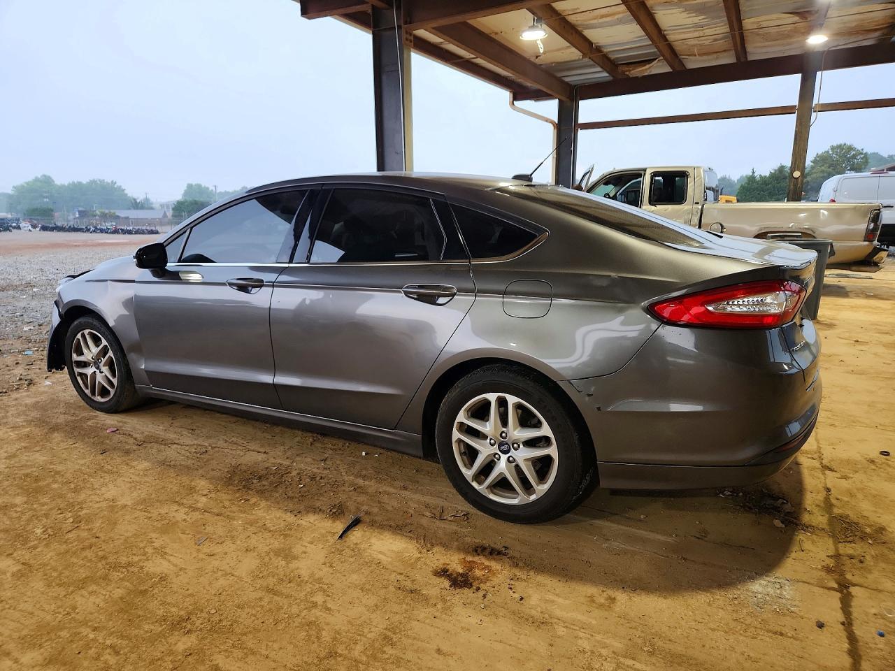 2014 Ford Fusion Se - Image 2
