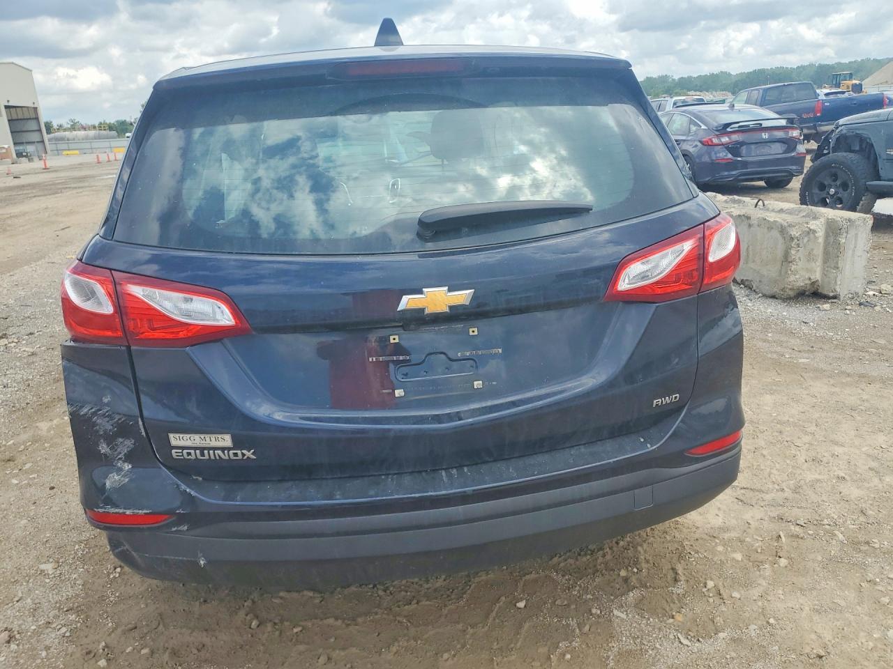2020 Chevrolet Equinox Ls - Фото 6