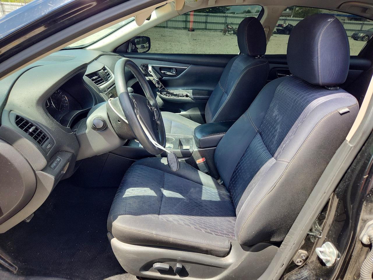 2016 Nissan Altima 2.5 S - Фото 7