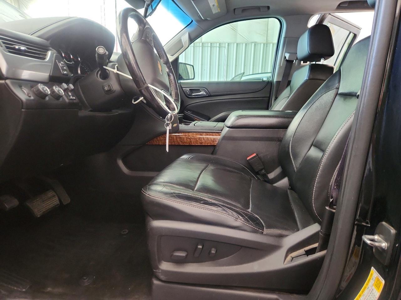2017 Chevrolet Suburban K1500 Premier - Image 7