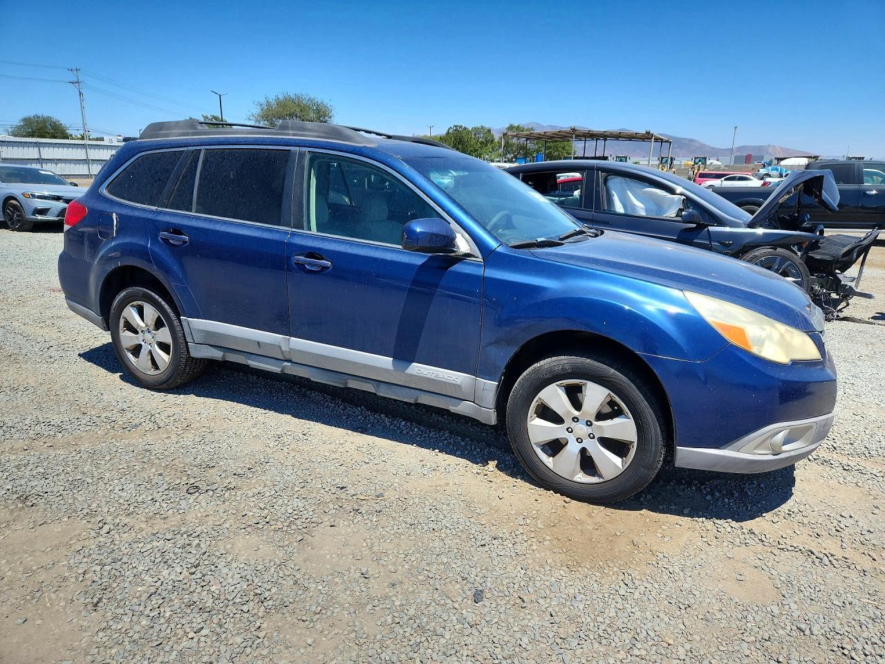 2010 Subaru Outback 2.5I Premium - Фото 4