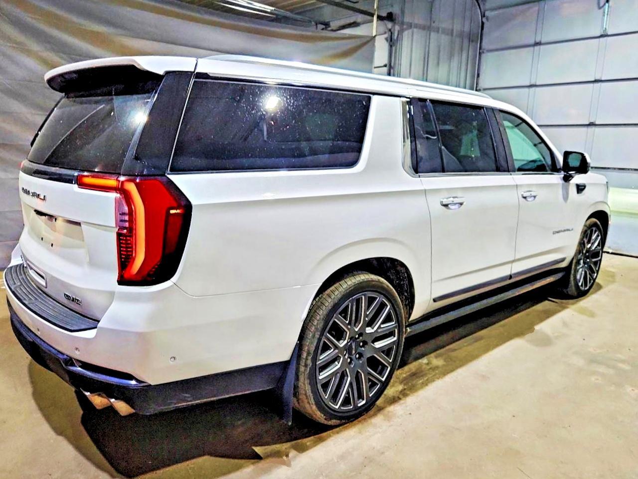 2025 GMC Yukon Xl Denali Ultimate - Фото 3