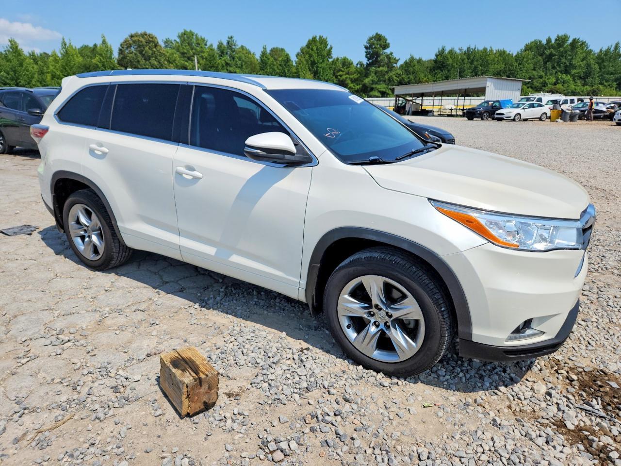 2014 Toyota Highlander Limited - Image 4