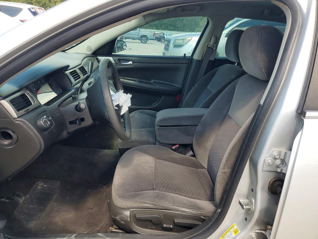 2014 Chevrolet Impala Limited Police - Фото 7