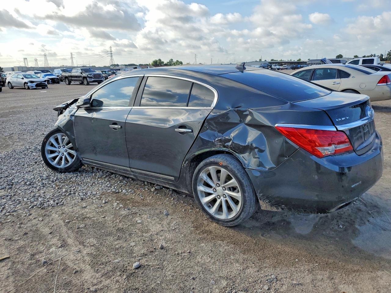 2014 Buick Lacrosse - Image 2