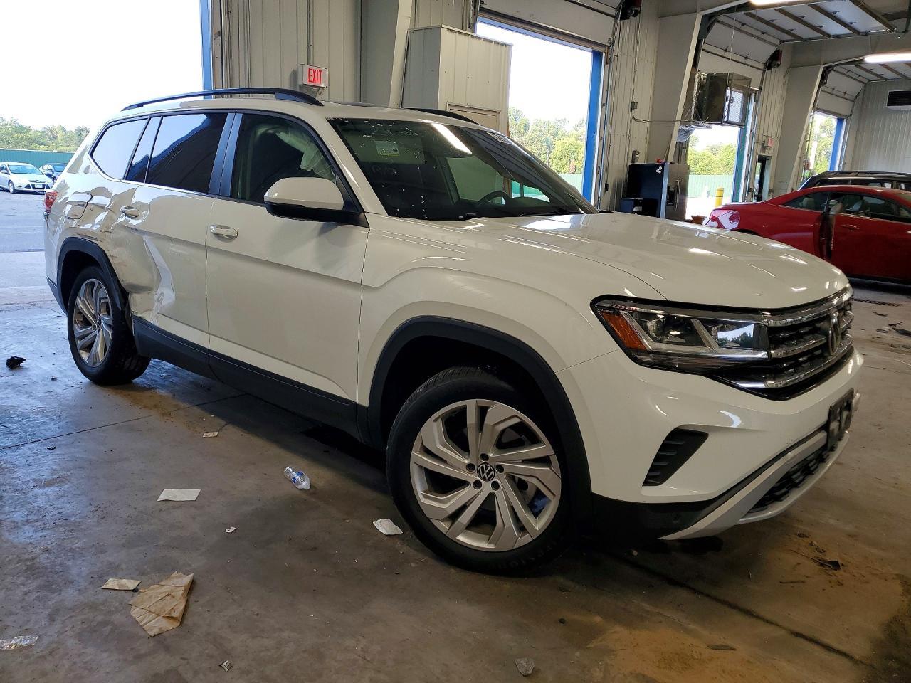 2023 Volkswagen Atlas Se - Фото 4