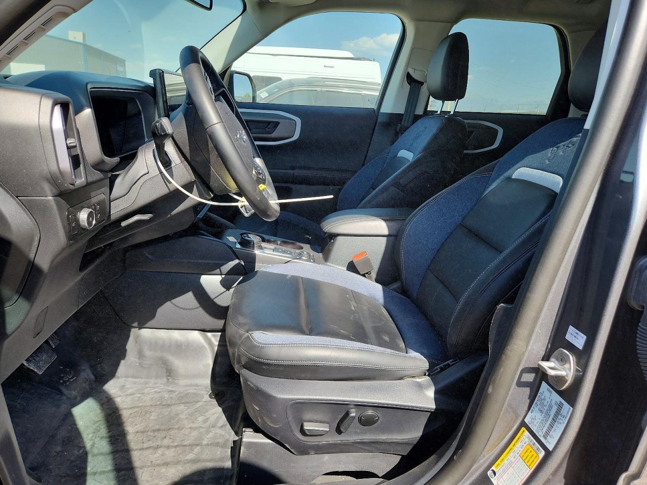 2025 Ford Bronco Sport Outer Banks - Фото 7