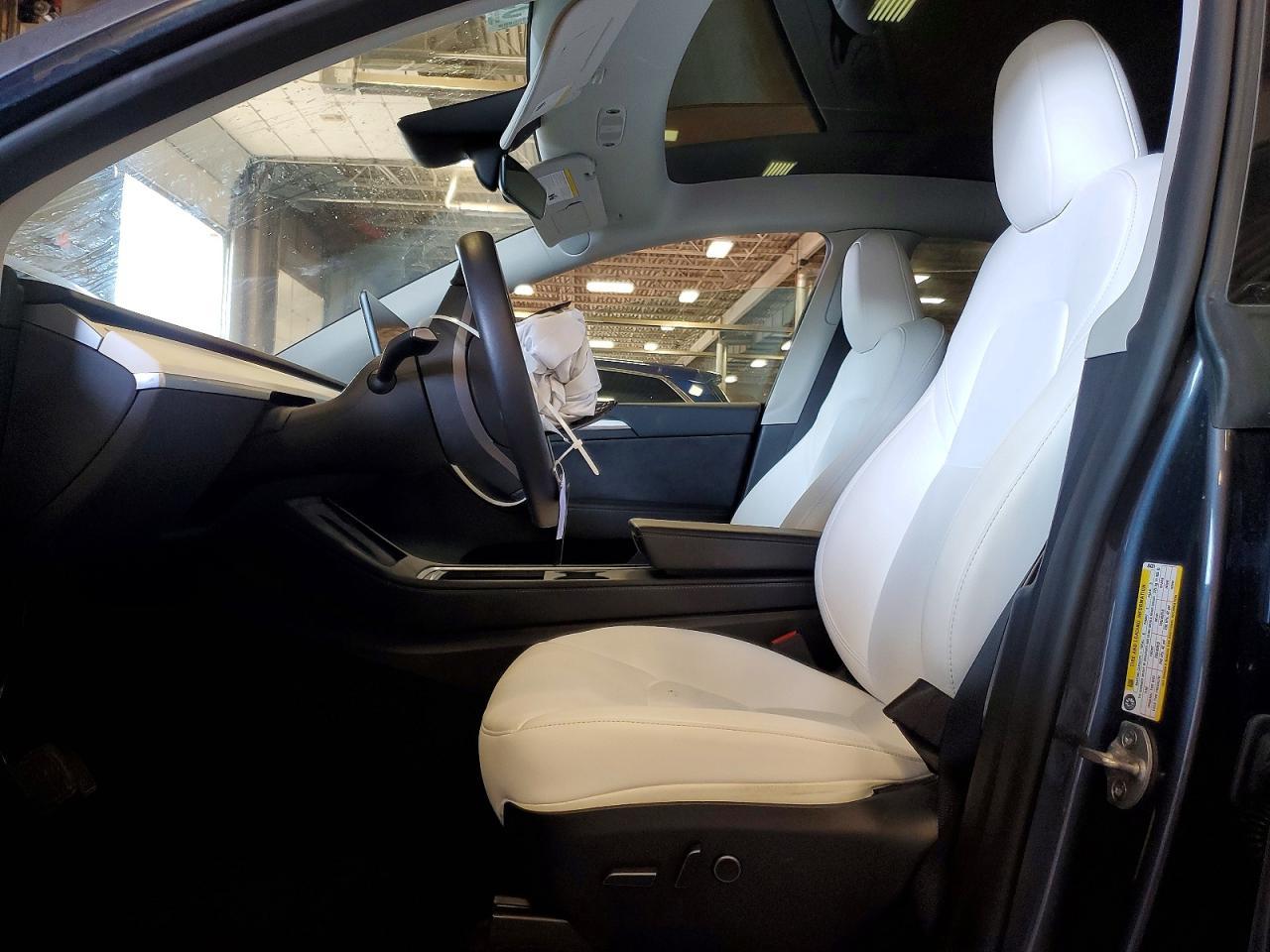 2023 Tesla Model Y - Фото 7