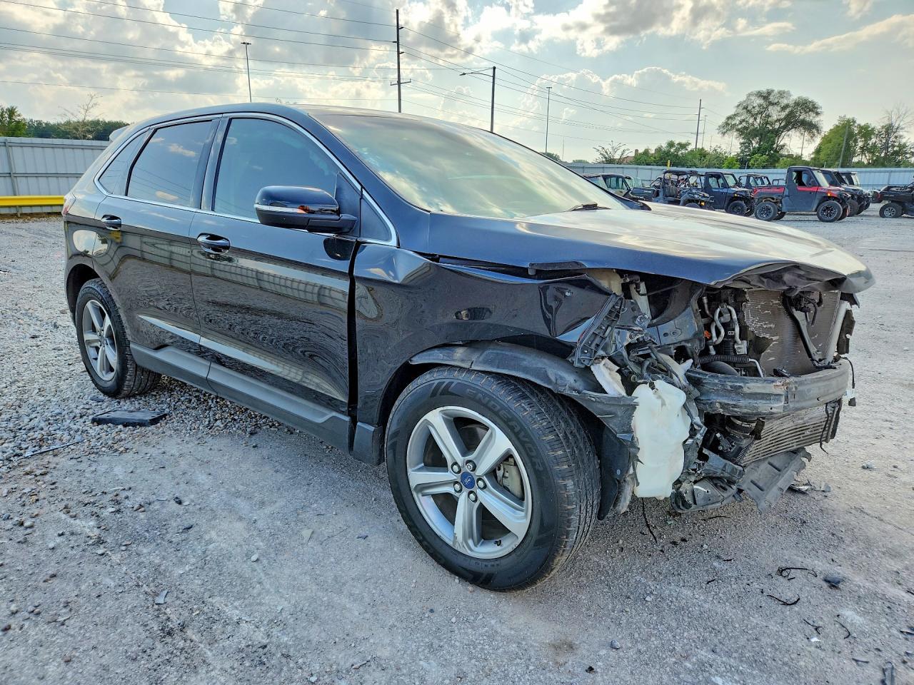 2019 Ford Edge Sel - Image 4