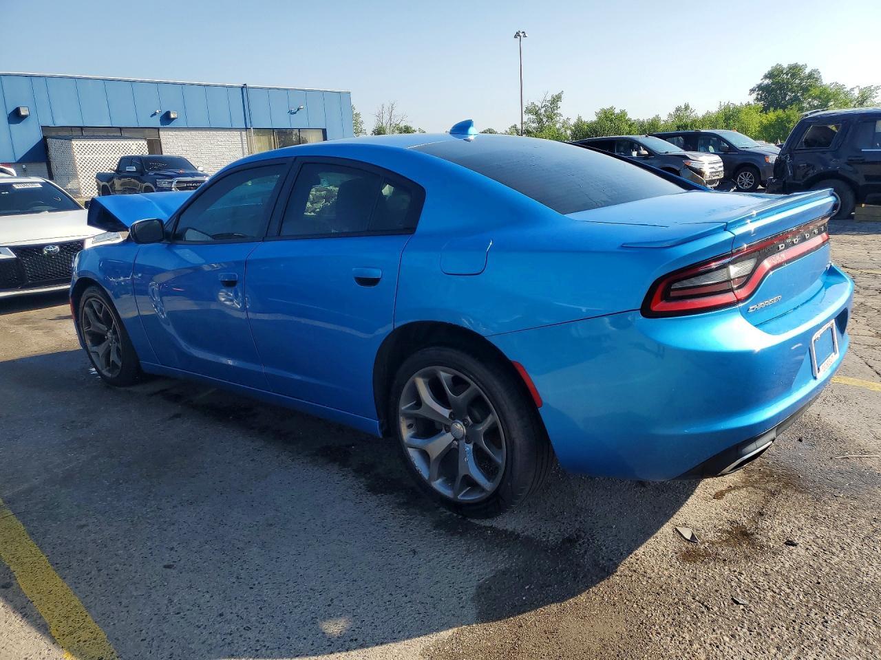 2016 Dodge Charger Sxt - Фото 2