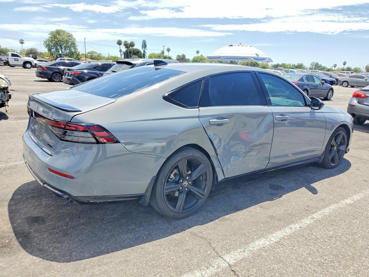 2024 Honda Accord Hybrid Sport-L - Фото 3