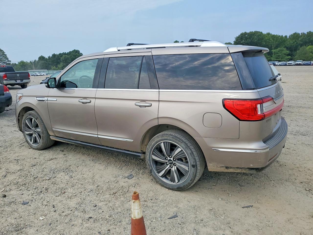 2019 Lincoln Navigator Reserve - Фото 2