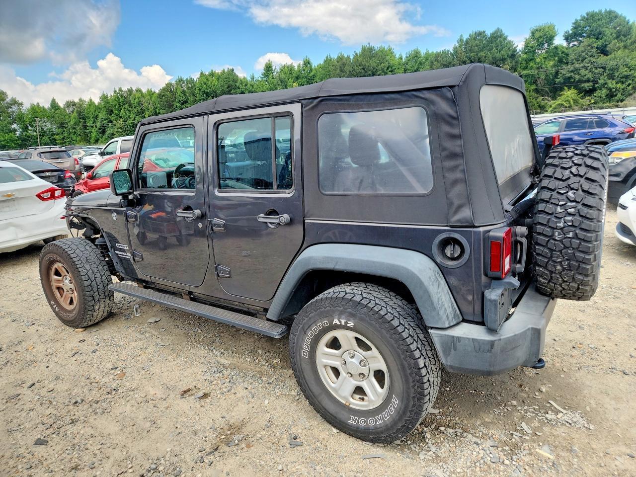2017 Jeep Wrangler Unlimited Sport - Image 2