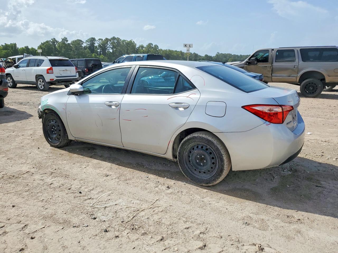 2019 Toyota Corolla Le - Image 2