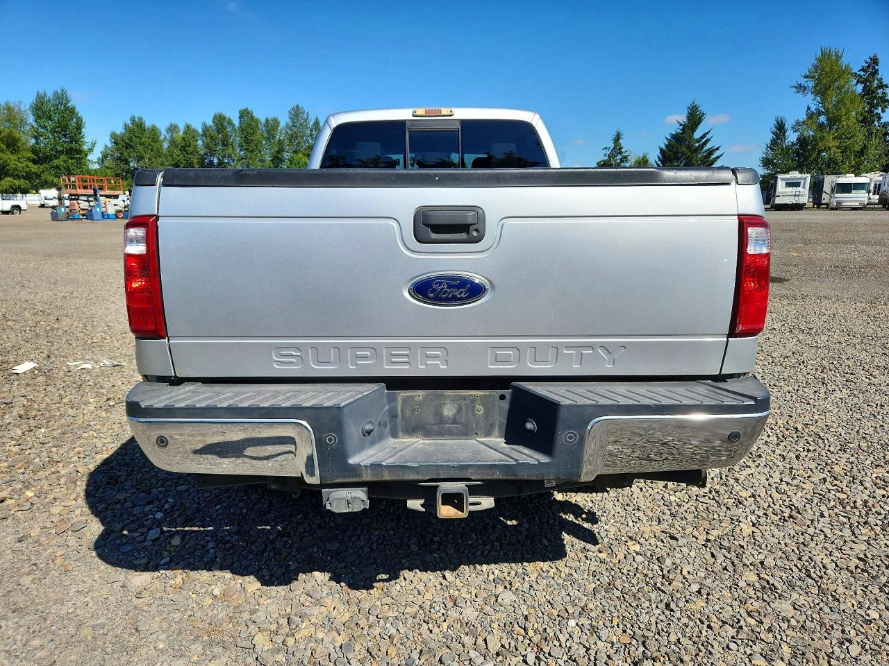 2016 Ford F350 Super Duty - Image 6