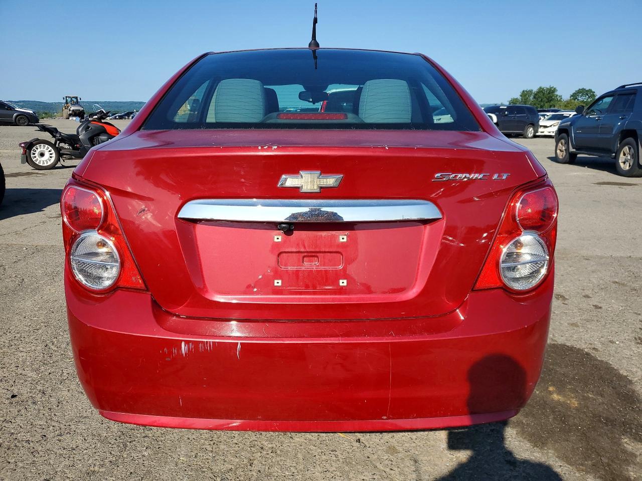 2012 Chevrolet Sonic Lt - Image 6