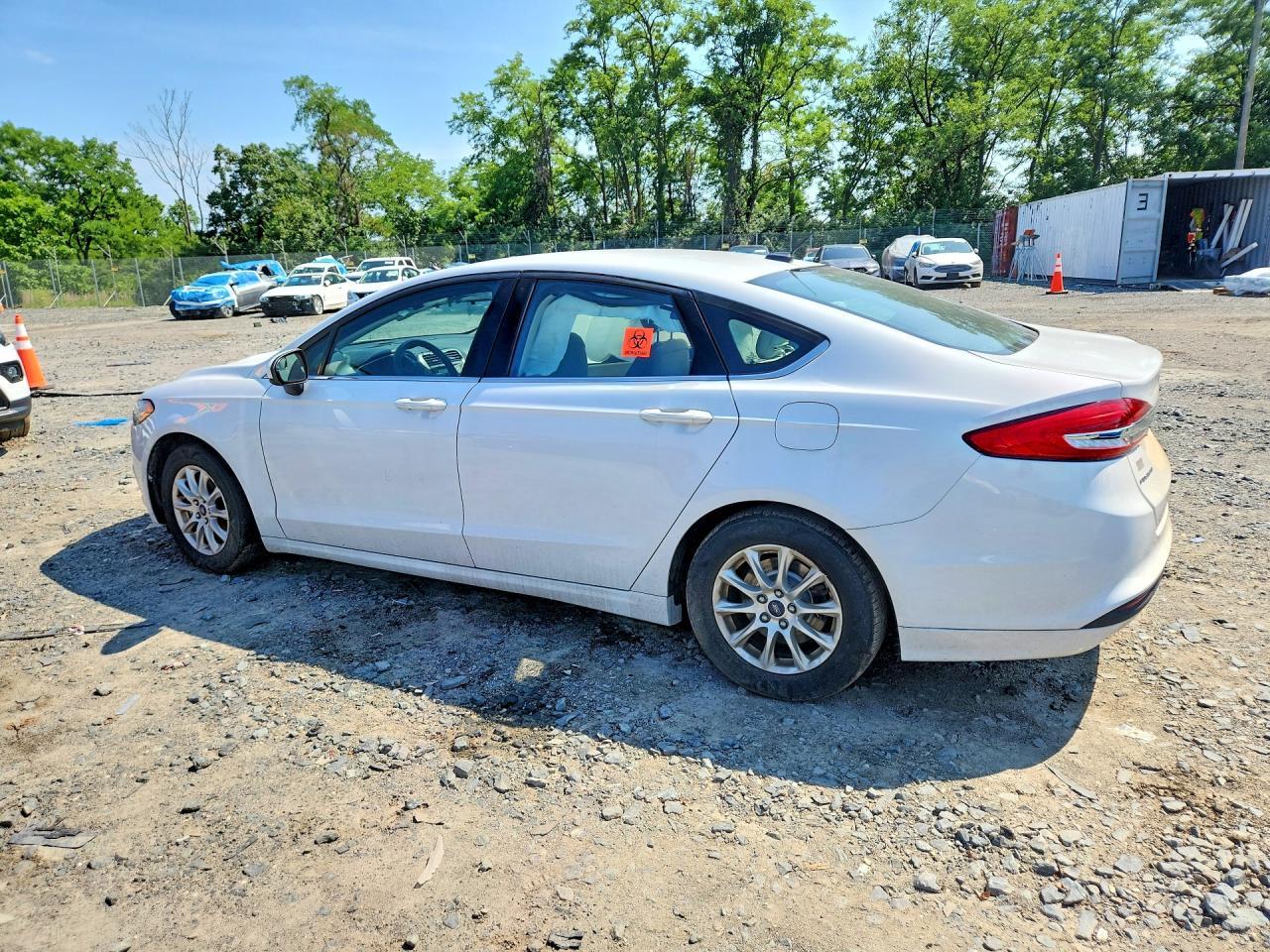 2018 Ford Fusion S - Image 2
