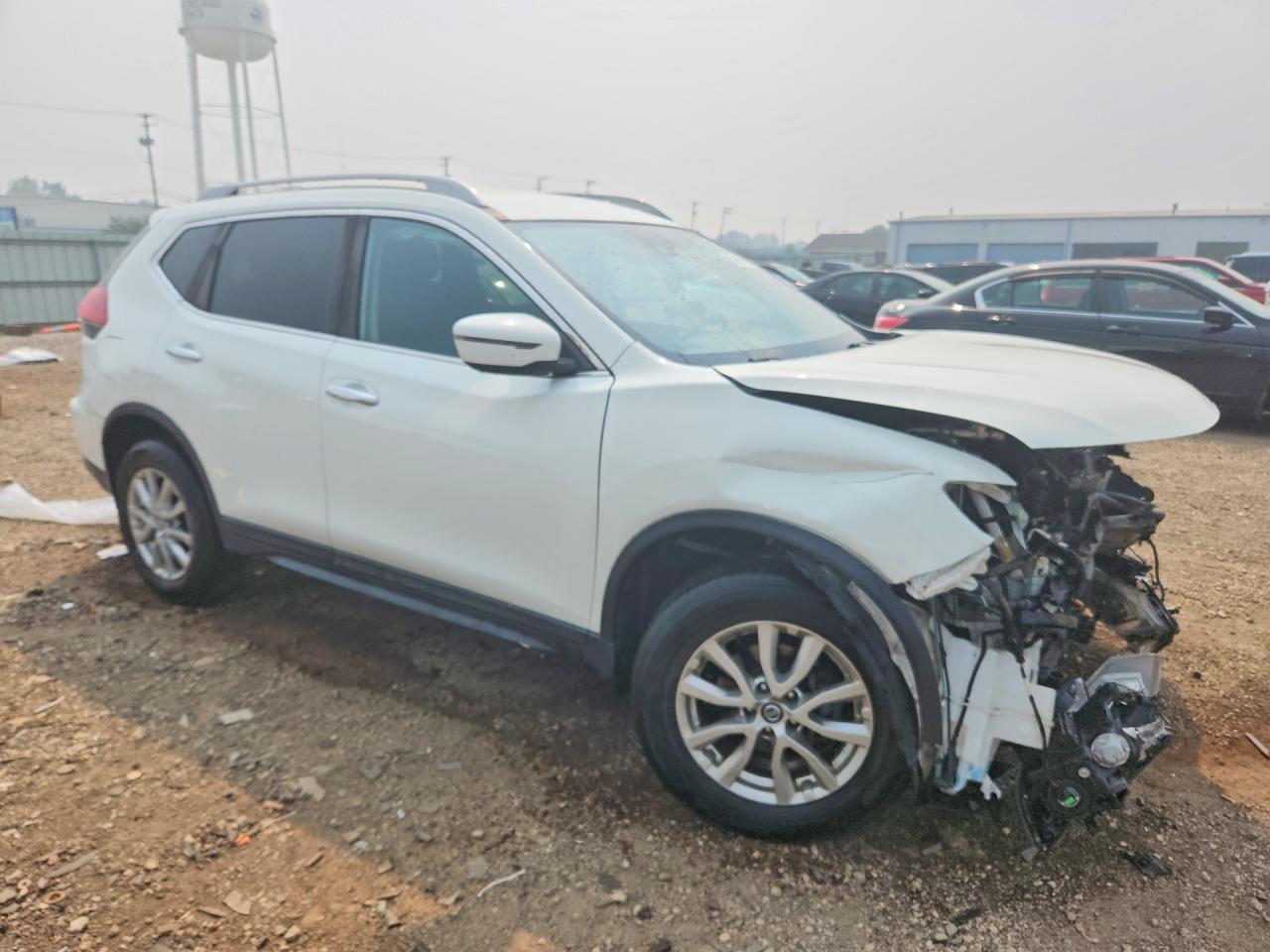 2019 Nissan Rogue S - Фото 4