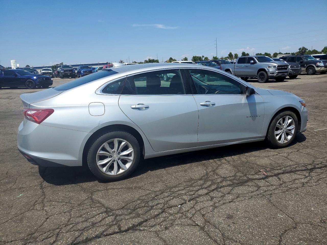 2020 Chevrolet Malibu Lt - Фото 3
