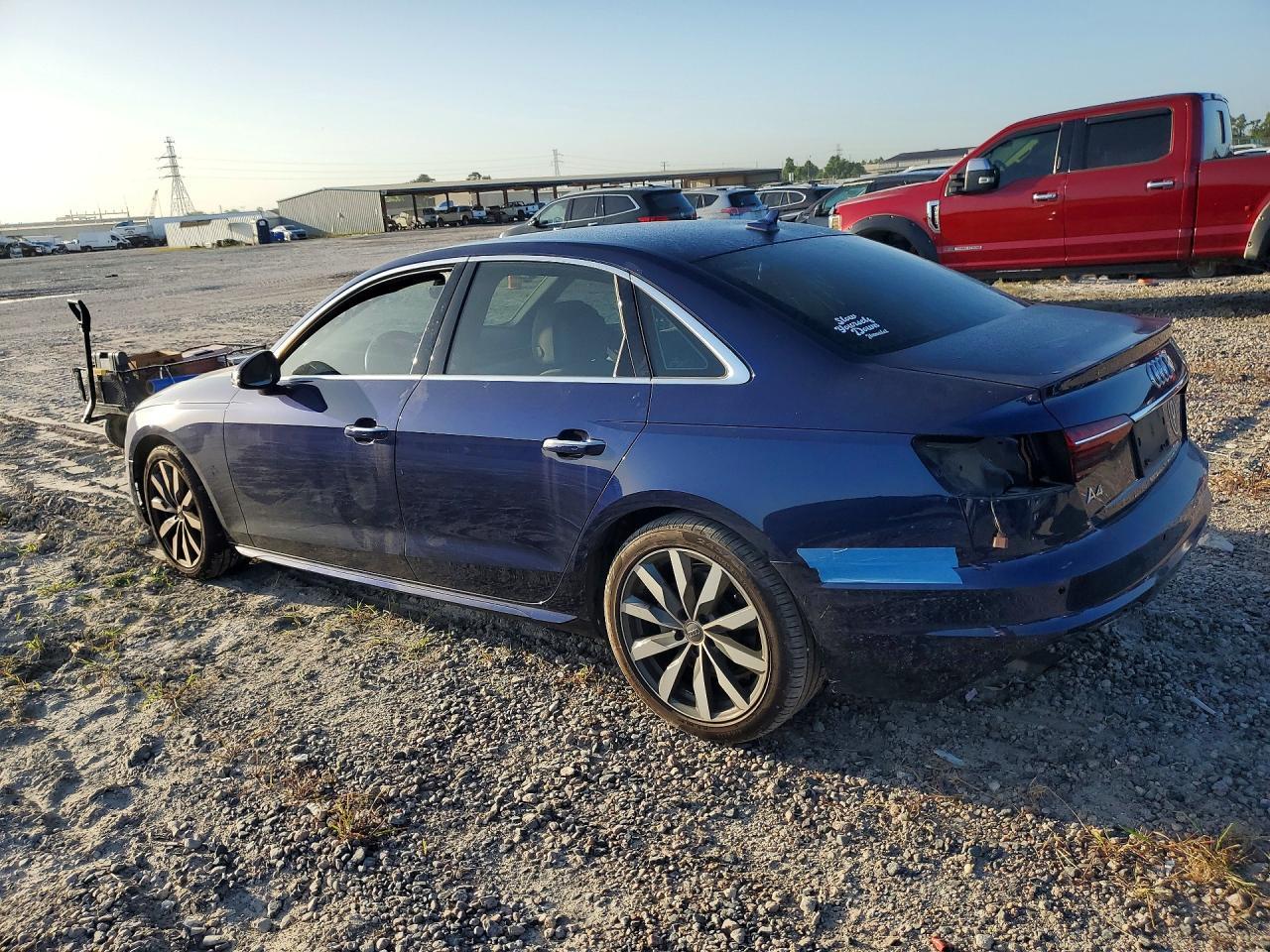 2020 Audi A4 Premium Plus - Фото 2