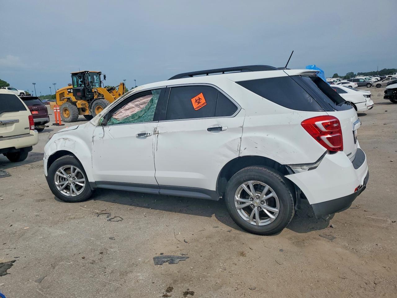 2017 Chevrolet Equinox Lt - Image 2