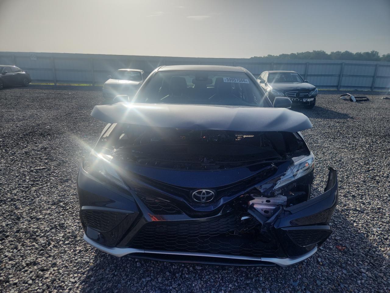 2022 Toyota Camry Xse - Фото 5